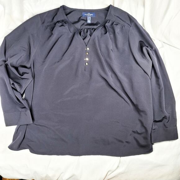 The Outfitters by Lands End navy with gold tone buttons popover blouse size 34W - Picture 10 of 11